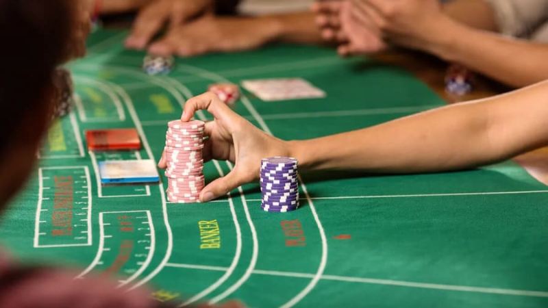 Tổng quan về chiến chơi bài Baccarat Tổng quan về chiến chơi bài Baccarat